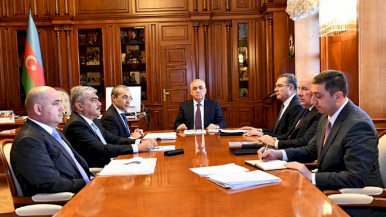    Baş Nazir neftin qiyməti ilə bağlı məmurları topladı   