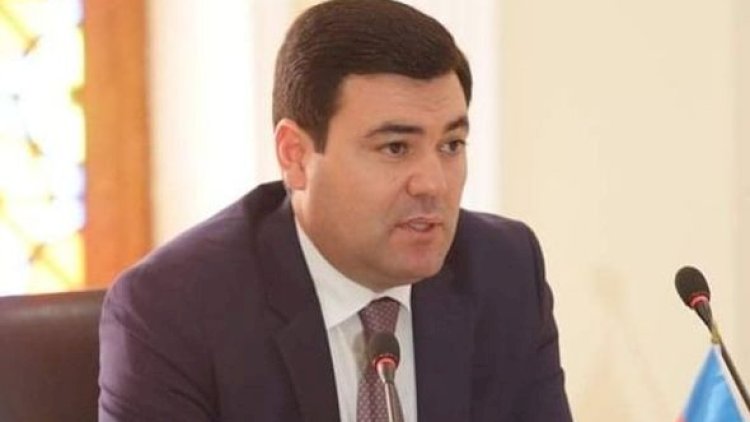    İcra başçısı müavinini işdən çıxardı   