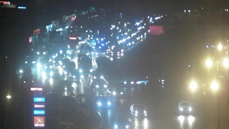    Bakıda yol qəzası: Avtomobil yandı   