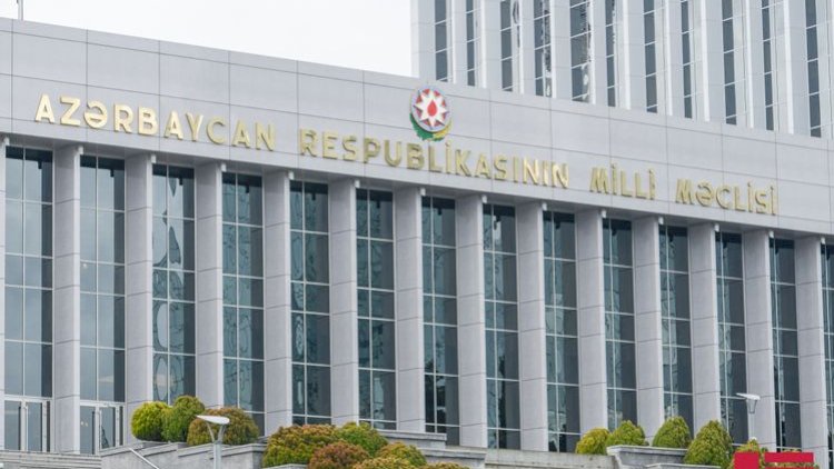    Milli Məclisin plenar iclası başladı   