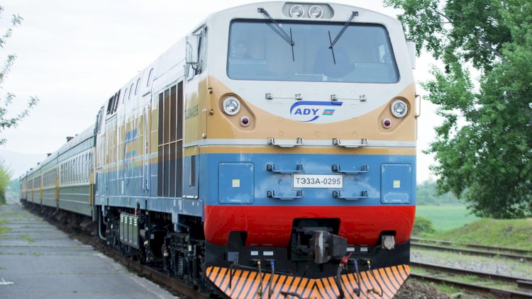    Ölkədaxili sərnişin qatarlarının hərəkəti dayandırılır   