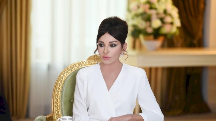   Mehriban Əliyevadan bayram təbriki   