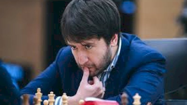    “Karantində deyiləm, özümü təcrid etmişəm” – Teymur Rəcəbov   