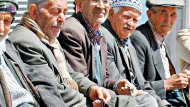    65 yaşdan yuxarı olanlara evdən çıxmaq qadağası qoyuldu   