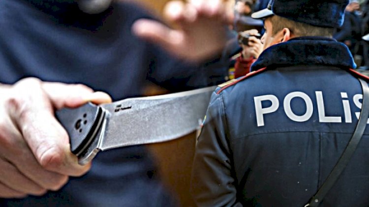   Azərbaycanda vəzifəli şəxsin oğlu bıçaqlandı   