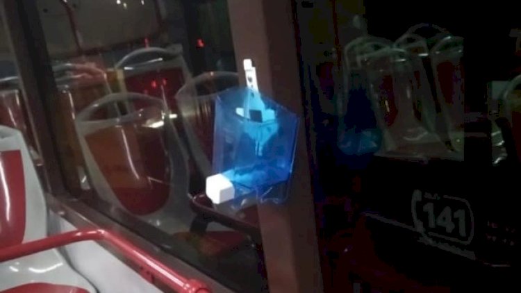    Bakıda 50-dən çox avtobusda dezinfeksiya dispenserləri qırılıb - Fotolar   