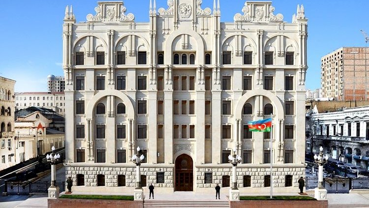    Bakıda havaya atəş açan silahlı şəxslər saxlanıldı   