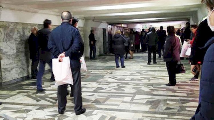    Metrodakı sıxlıqla bağlı rəsmi açıqlama   