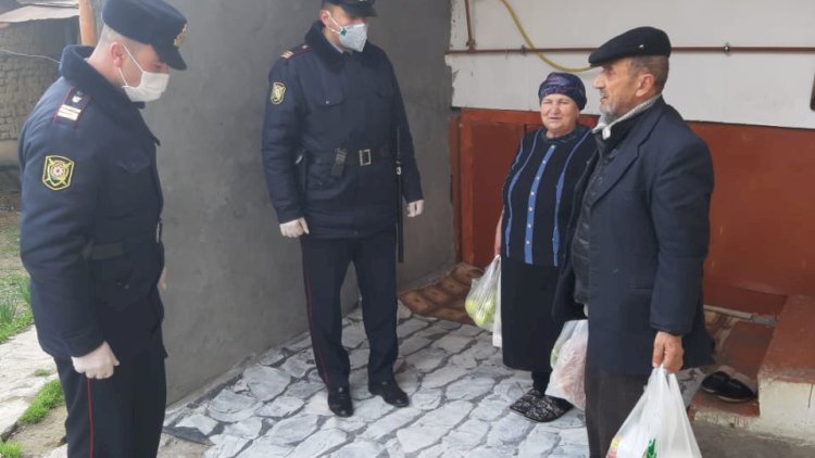    Şəkidə polis yaşlı sakinlərə köməklik göstərdi - Foto   