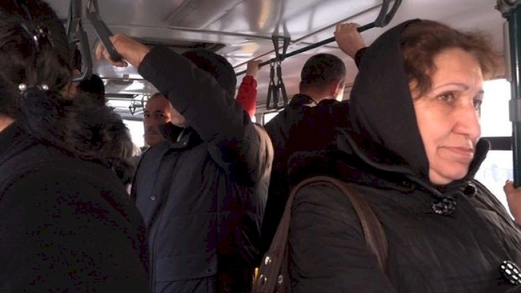    BNA avtobuslarında sərnişindaşıma təhlükə saçır - VİDEO   