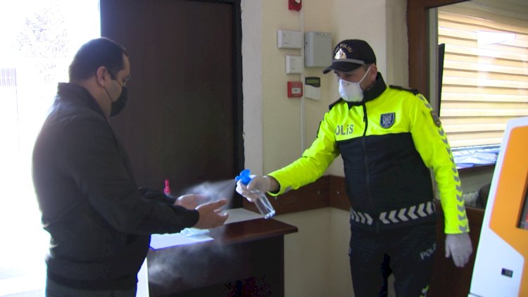    Polis idarələrində vətəndaşlar pandemiya ilə əlaqədar yoxlanılırlar - Foto   