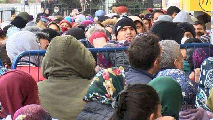    Koronavirusdan qorunmaq üçün pulu belə aldılar -   FOTO
