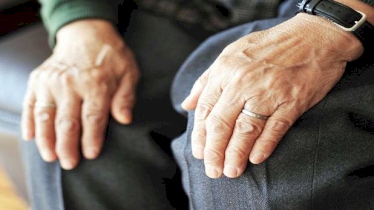    104 yaşlı müharibə veteranı koronavirusa qalib gəldi   
