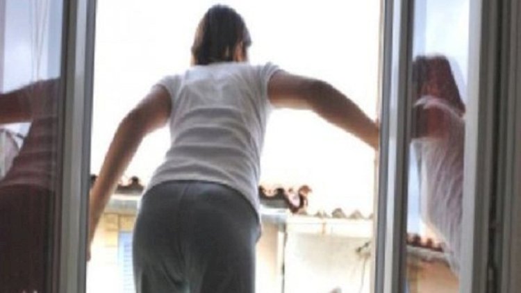    Bakıda dəhşət: Qadın yanğın zamanı özünü binadan ataraq öldü   