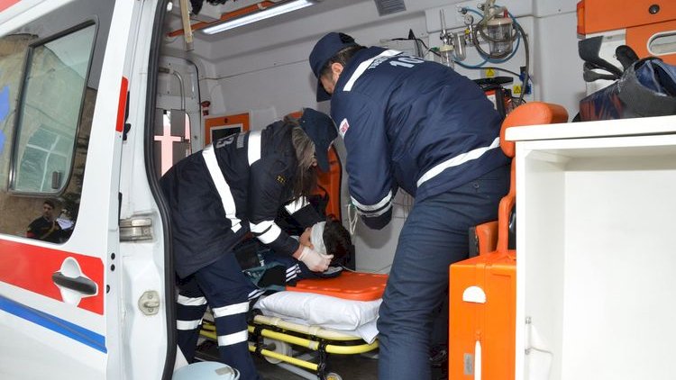    Bakıda dəhşətli hadisə: Qardaşının qulağını dişləyib qopardı   