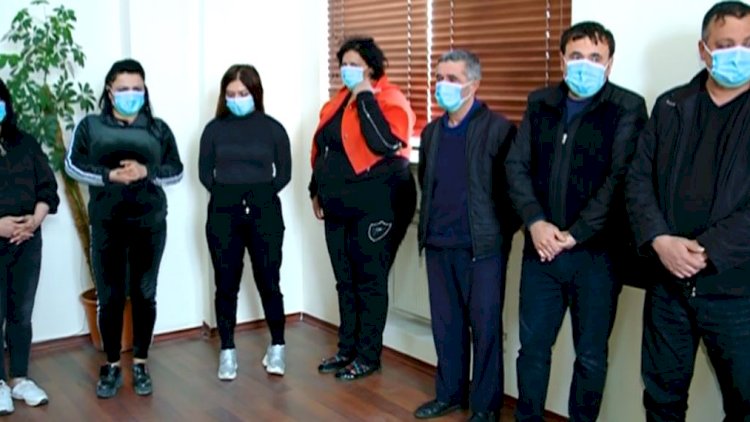    Karantin rejimini pozan daha bir kafe aşkarlandı - Foto   