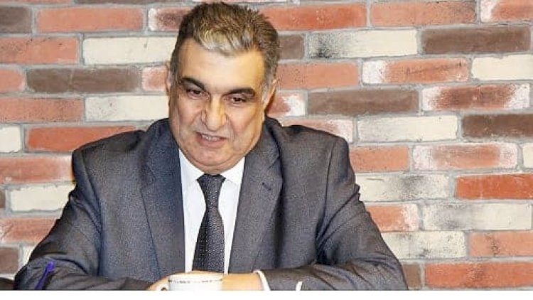    “Mən rinqdə necə gülməli görünərəmsə, idmançılar da səhnədə elə gülməli görünürlər”   – Əməkdar artistdən ETİRAZ