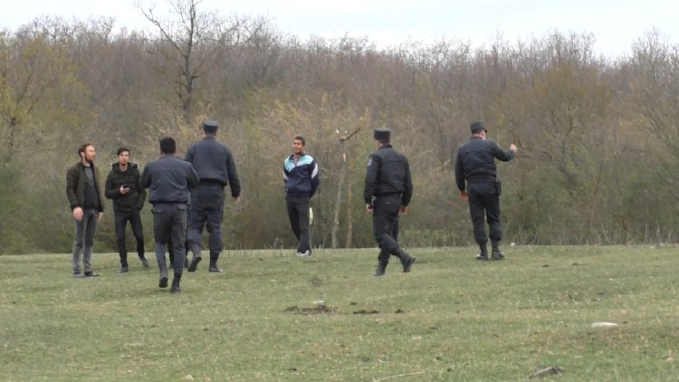    Karantini pozaraq futbol oynayan gənclər saxlanıldı - Foto   