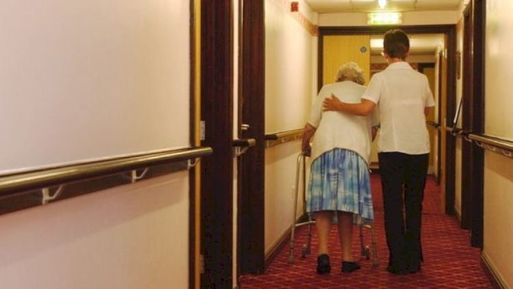    Britaniyada qocalar evlərində 7500 nəfər ölüb   