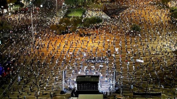    Baş nazirin əleyhdarları küçəyə tökülüşdülər   - Foto