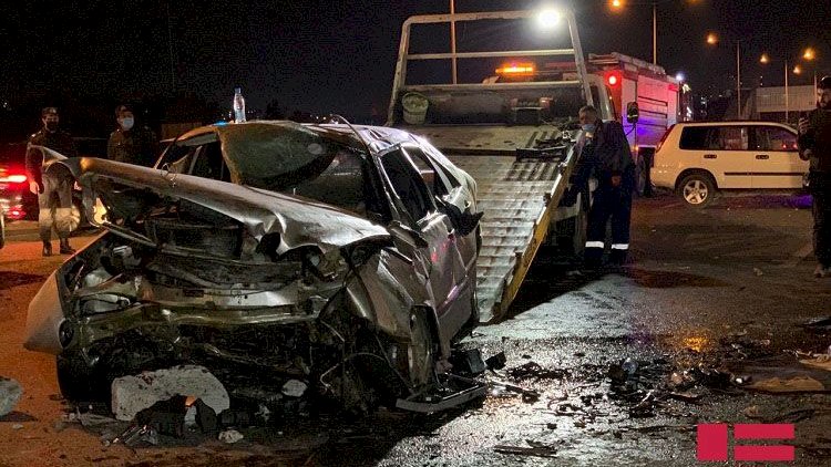    Bakı-Sumqayıt yolunda dəhşətli qəza: Xəsarət alanlar var - Fotolar   