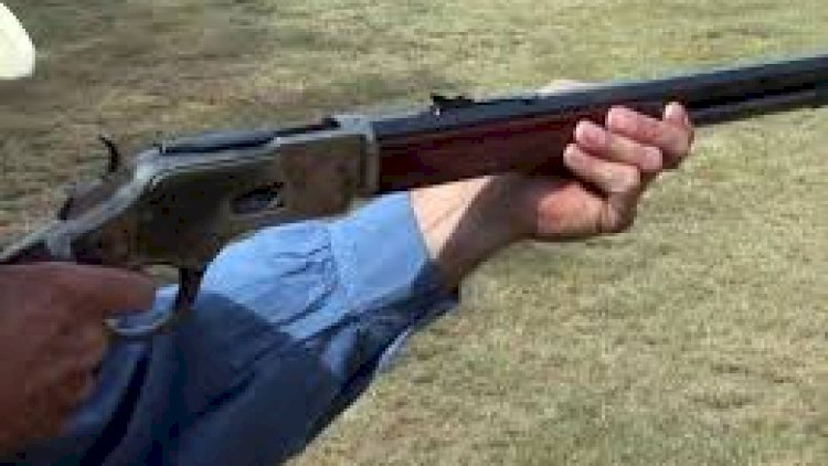    Ailə üzvlərini güllələyən şəxsin məhkəməsi olacaq    