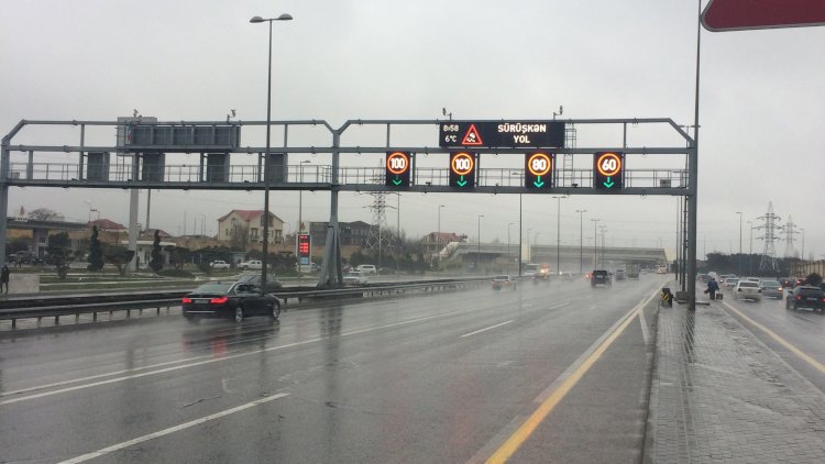    Yağış gücləndi, yollarda sürət həddi endirildi -  XƏBƏRDARLIQ   