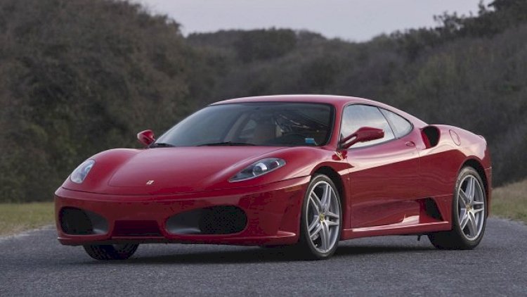    1.5 milyonluq “Ferrari”si olan şəxs yardım istədi   