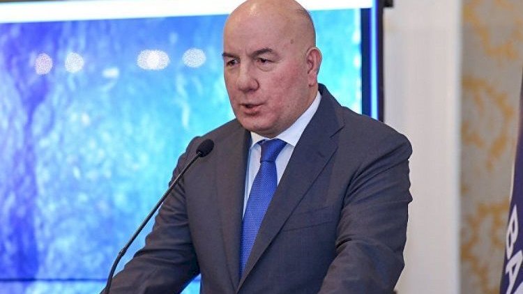    “Bizə miras qalmış problemlər var“ - Elman Rüstəmov bağlanan banklardan danışdı   