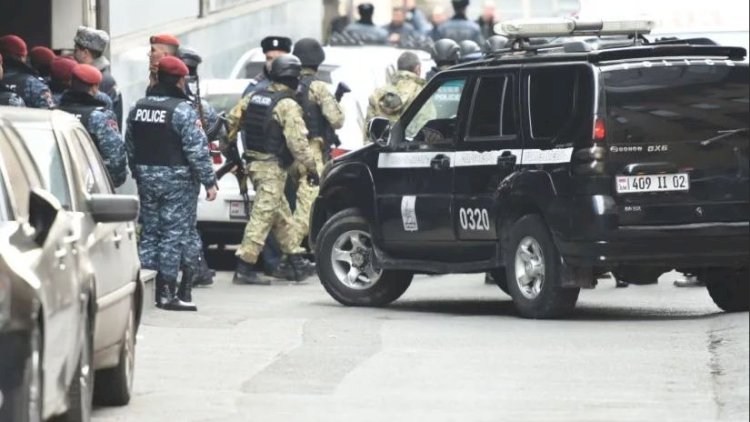    Ermənistanda atışmada yaralananların xəstəxanada boğazları kəsildi   