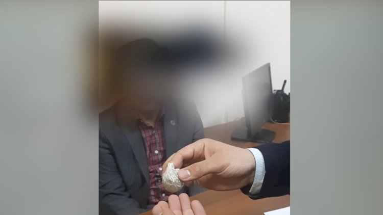    Bakıda narkotik satan daha bir silahlı şəxs tutuldu   