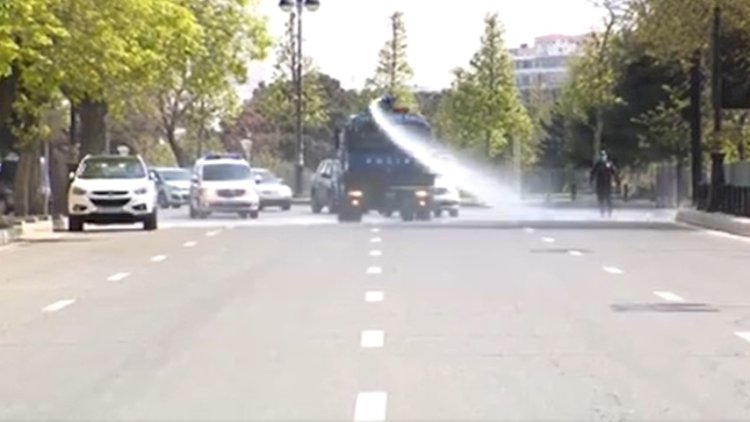    Bakı küçələri belə dezinfeksiya olundu - Video   