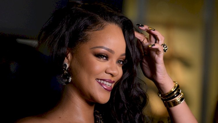    Rihannanın həyatından film çəkiləcək   – 25 milyon dollar alıb