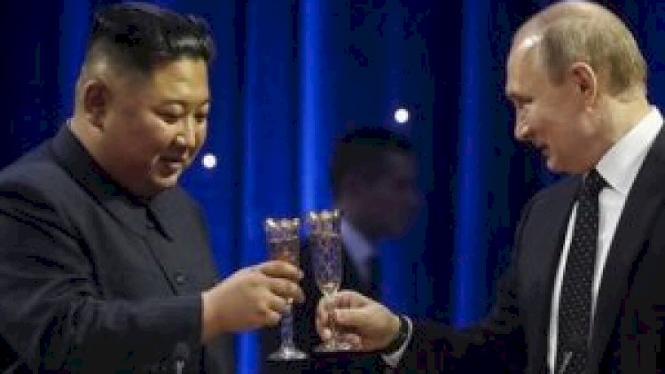   Putin Kim Çeni medalla təltif etdi - Foto   