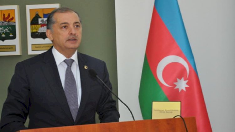    Məhkəmədən çıxan icra başçısı ailə üzvlərinə: “Haqq yerini tapacaq...“   