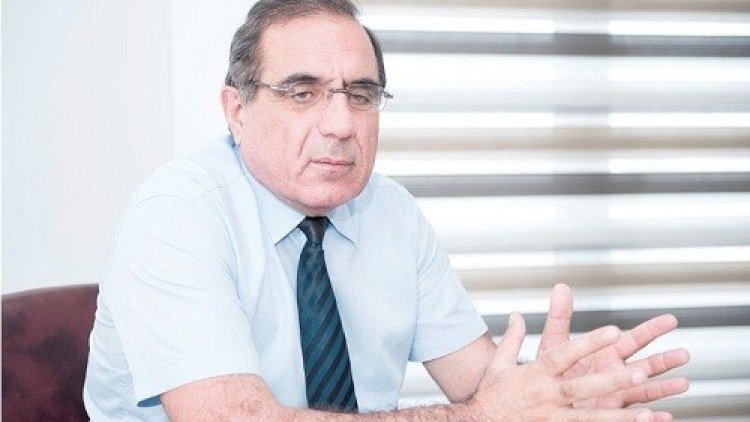    “Bu yaramazlar pulları başqa ölkəyə daşıyırlar...”    