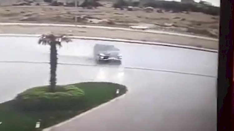    Bakıda ağır qəza: Sürəti düzgün seçmədi, divara çırpıldı - Video   