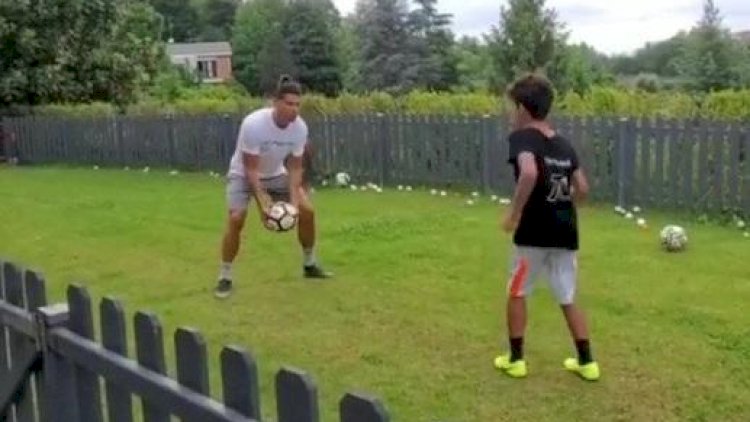    Ronaldo oğlu ilə birlikdə məşq edir   + Video