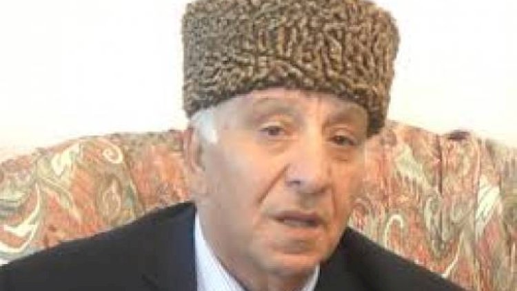   Əməkdar artistdən nazirlikdəki həbslərə sərt reaksiya   - “Boyunuzu yerə dürtüm!”
