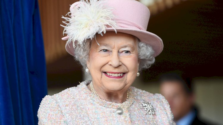    Britaniya Kraliçası İlham Əliyevi təbrik etdi   