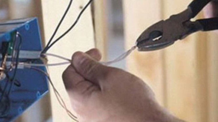    “Azərişıq” əməkdaşını elektrik cərəyanı vuraraq öldürdü - Foto   
