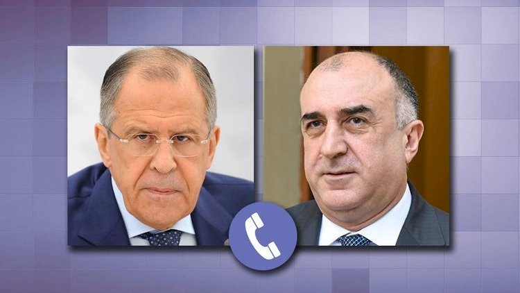    Məmmədyarov Lavrovla telefonla danışdı   