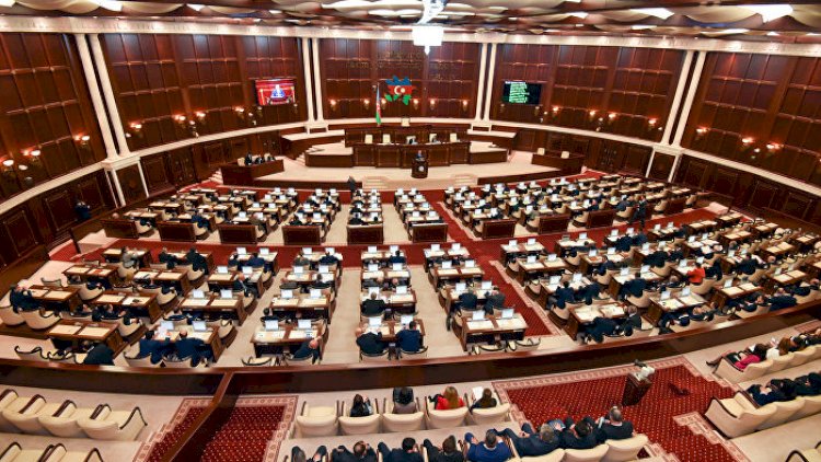    “Partiyalar insan alveri ilə məşğuldur” - Milli Məclisdə şok çıxış   