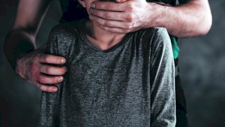    1 manata 12 yaşlı uşaqla intim əlaqədə oldu - Azərbaycanda biabırçı hadisə   