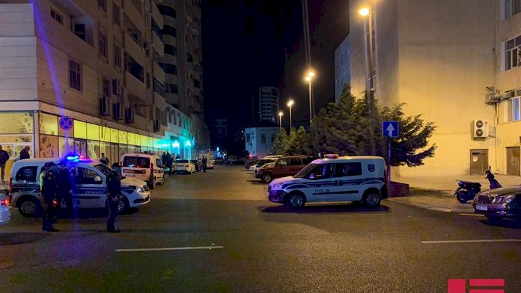    Bakıda külək Neftçilər xəstəxanasının dam örtüyünün bir hissəsini uçurdu - Fotolar   