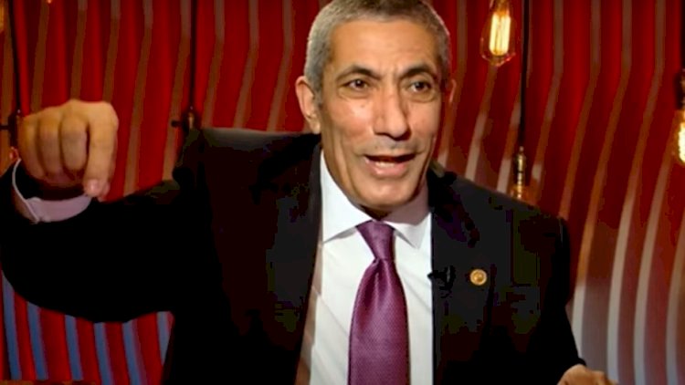    “Hansı vəsait hesabına onun ətrafında cangüdənlər, köməkçilər var?“ - Siyavuş Novruzov   