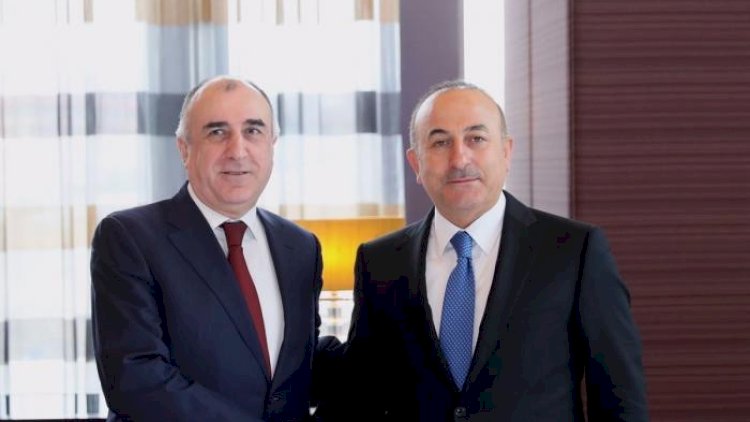    Elmar Məmmədyarov Çavuşoğlu ilə müzakirə apardı   