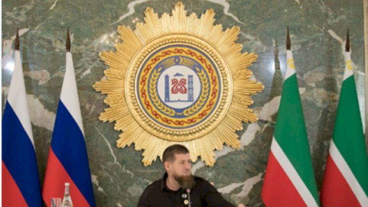    Koronavirusa yoluxduğu deyilən Kadırov iclas keçirdi   - Foto