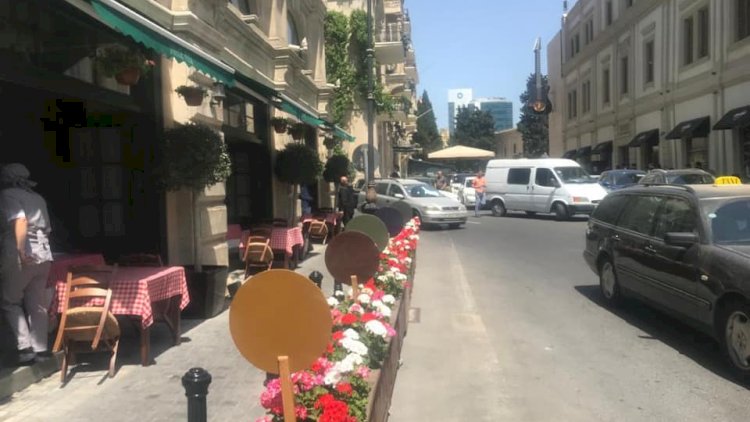    Bakının mərkəzində yolu kəsən restoranla bağlı tədbir görüldü - Foto   