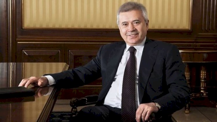    Vahid Ələkbərov beş milyard dollara yaxın pul itirib   